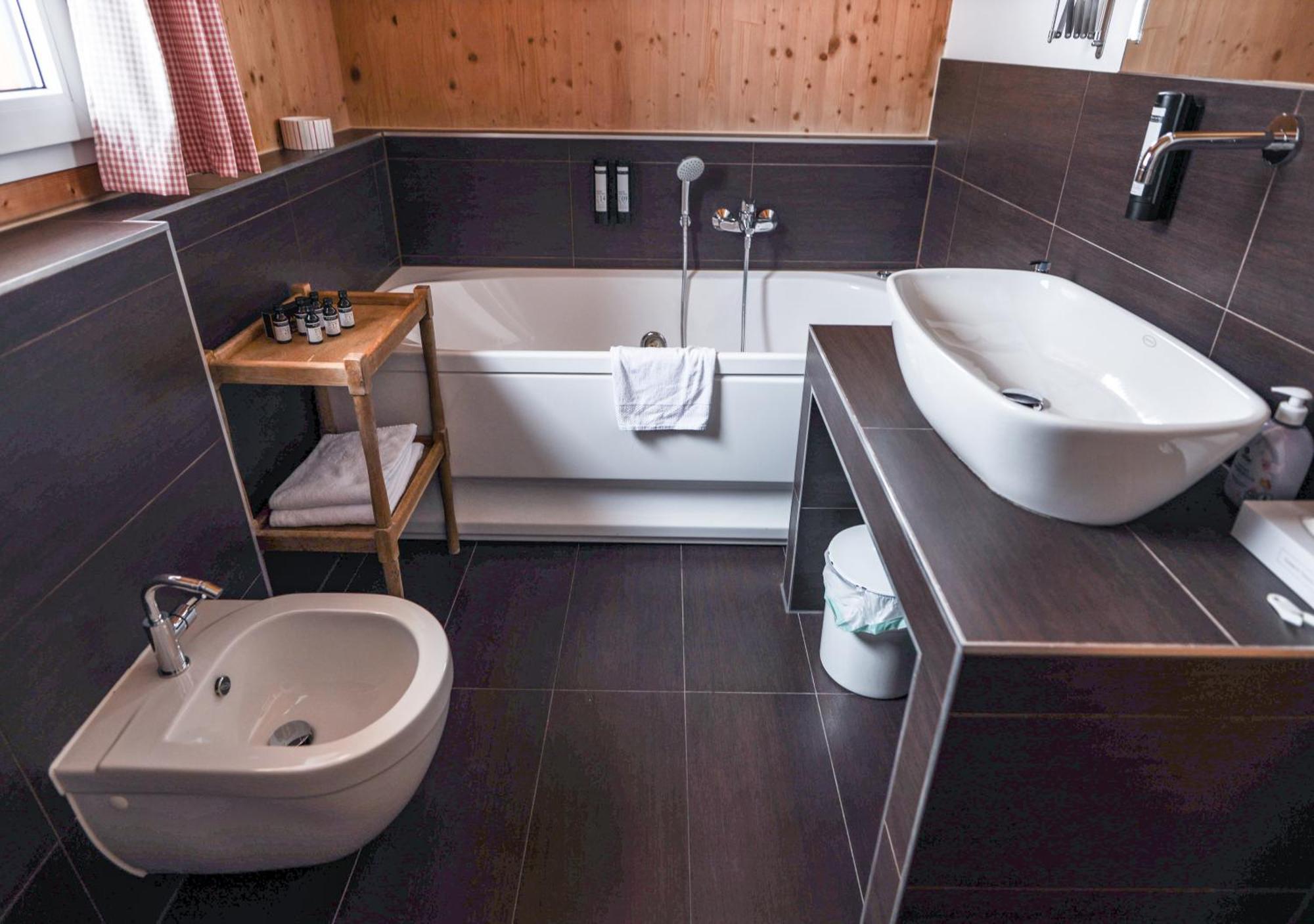 1A Chalet "Wolke" Wandern, Grillen, Wellness Im Traumhaus Wolfsberg Exterior photo